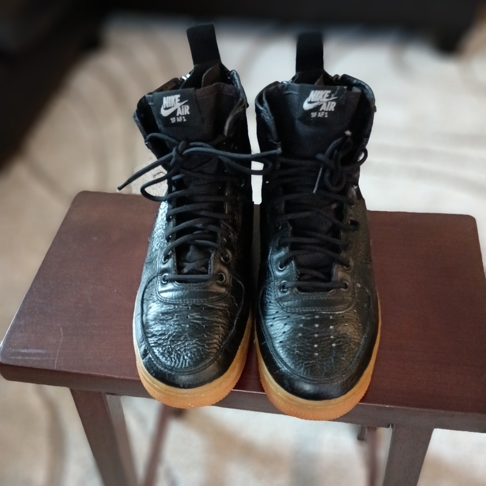 AF1 size 9.5